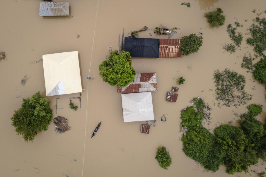 Inondations au Nigeria: le bilan grimpe à 88 morts, les secouristes redoutent davantage de victimes